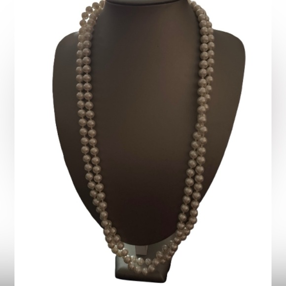 VINTAGE ESTATE FAUX PEARL HAND KNOTTED STRING STRAND NECKLACE 44” - Picture 11 of 13